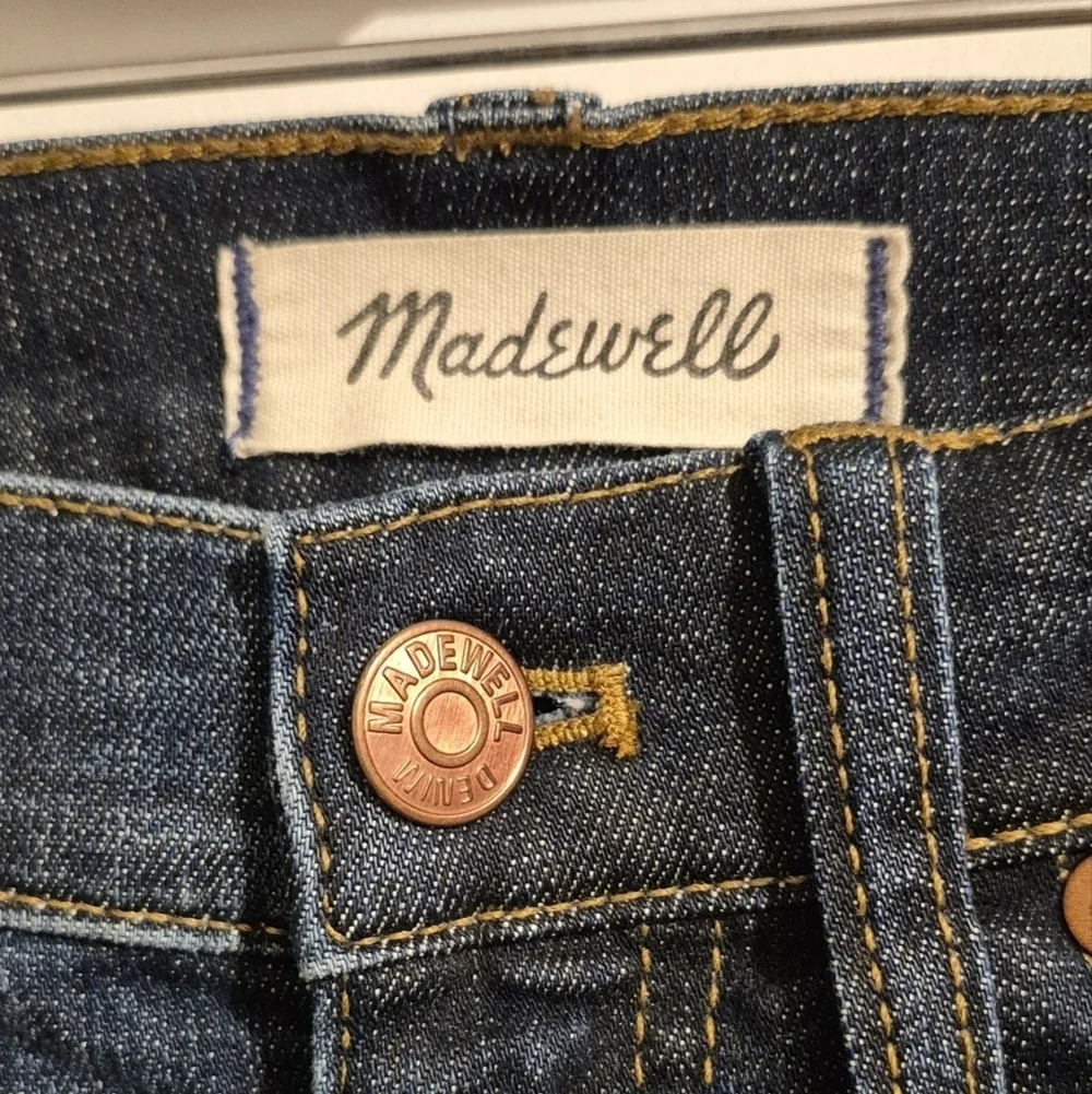 Madewell Indigo Straight Leg Jeans